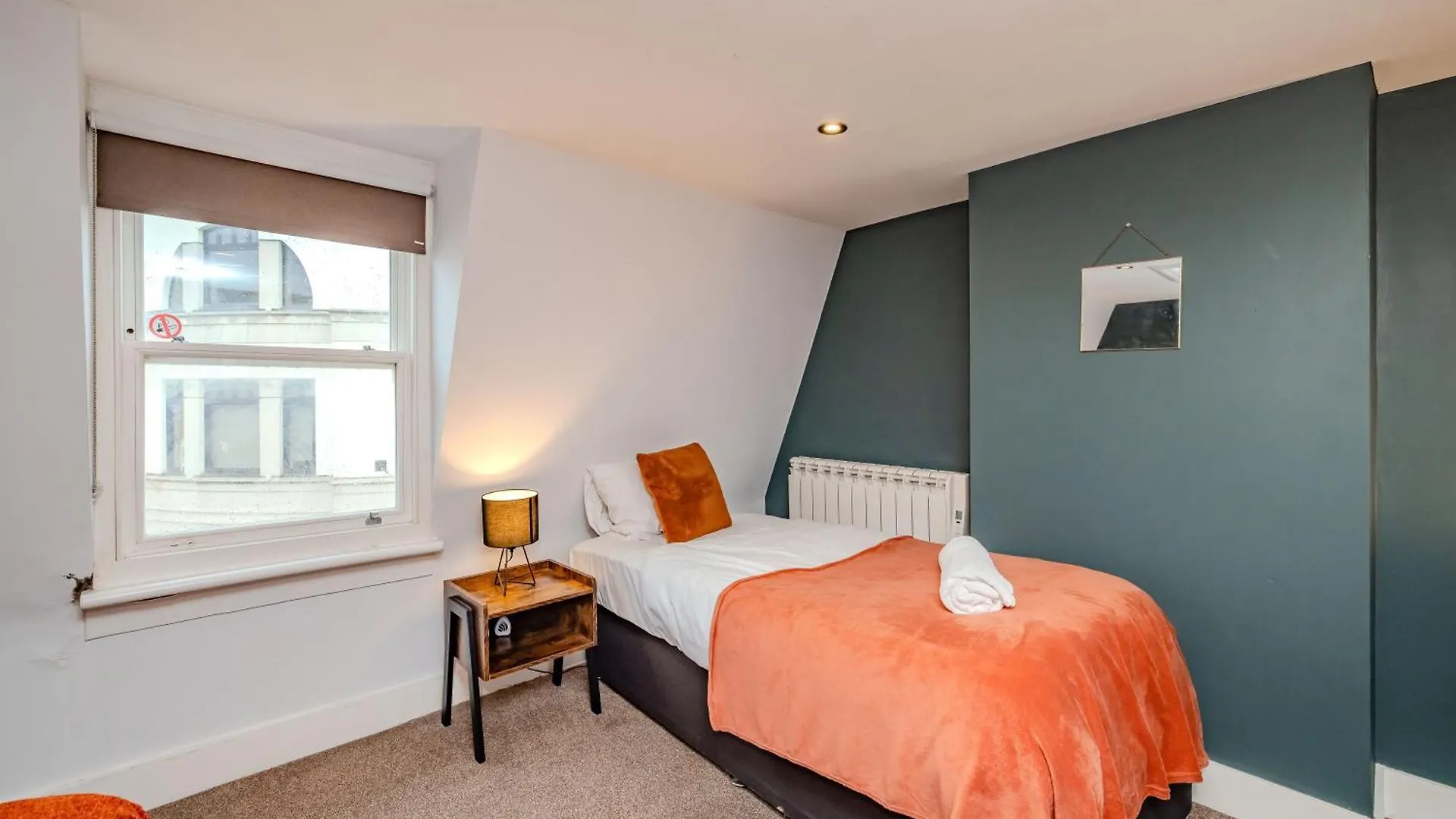 Central Three Bedroom Flat I Sleep Upto 9 Guests Brighton United Kingdom