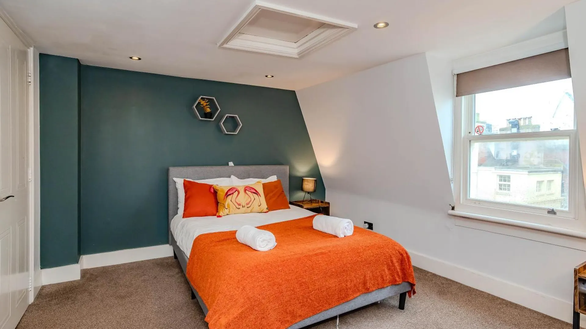 Apartment Central Three Bedroom Flat I Sleep Upto 9 Guests Brighton